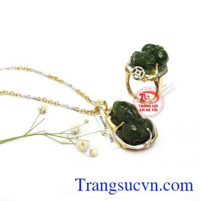 Sản phẩm có giấy kiểm định đá quý