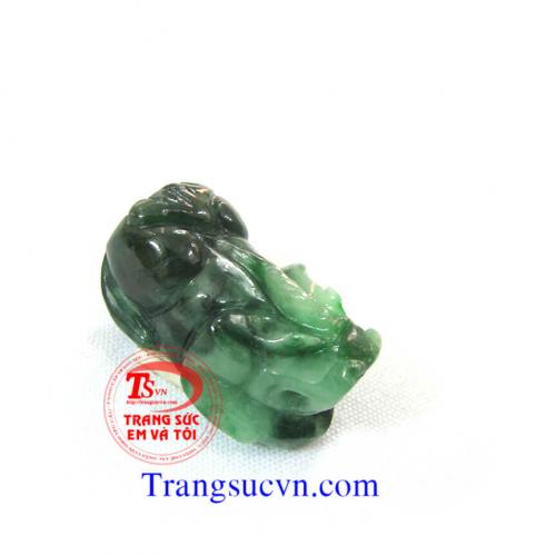 Đá quý thiên nhiên tỳ hưu ngọc Jadeite