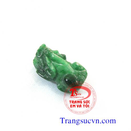 Mặt tỳ hưu ngọc jadeite đẹp