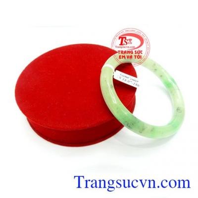 Vòng ngọc cẩm thạch giá tốt