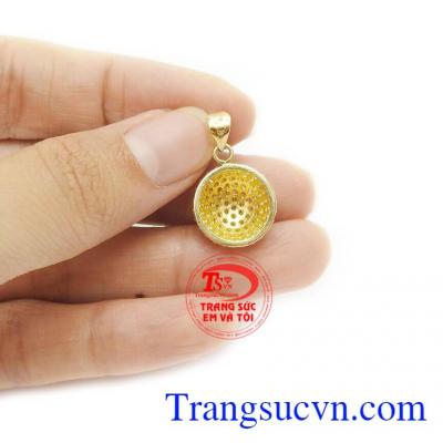 Mặt dây vàng tây 10k tinh tế và đẹp mắt giúp bạn gái luôn nổi bật