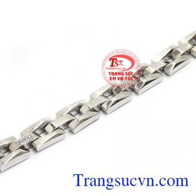 Thiết kế trẻ trung, năng động