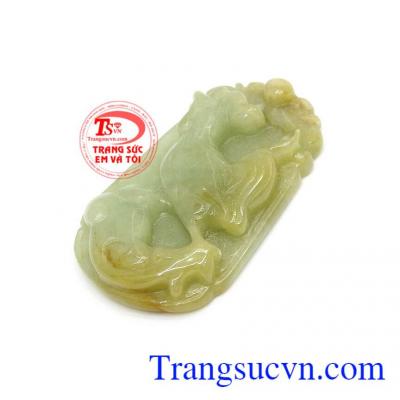 Mặt Ngọc Tuổi Dậu Bình An chạm khắc bằng ngọc cẩm thạch thiên nhiên màu sắc đẹp, chất lượng cao