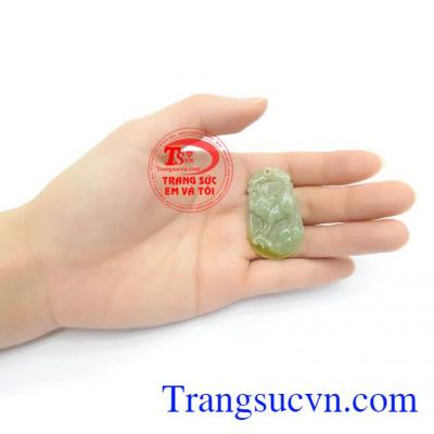 Mặt Ngọc Tuổi Hợi Tài Lộc cẩm thạch thiên nhiên màu sắc tươi sáng, chạm khắc tinh xảo