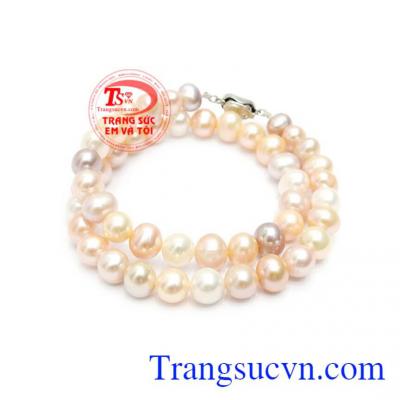 Màu sắc tươi sáng, thu hút ánh nhìn của người đối diện