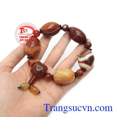 Mã não thiên nhiên hợp phong thủy