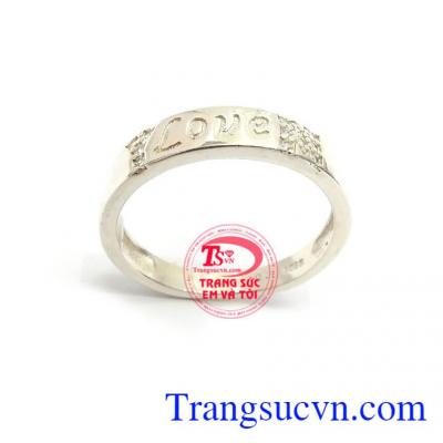Nhẫn Bạc Nữ Love Cá Tính kiểu dáng độc đáo, mới lạ, đường nét mềm mại tôn lên sự nữa tính, dịu dàng và cá tính cho phái đẹp