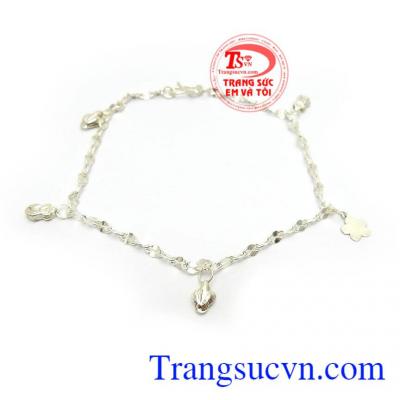 Lắc Chân Nữ Bạc Thời Trang chế tác theo phong cách trẻ trung, mới mẻ, mang lại sự hài hòa, cá tính và phong cách