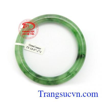 Vòng ngọc phỉ thúy phong thủy