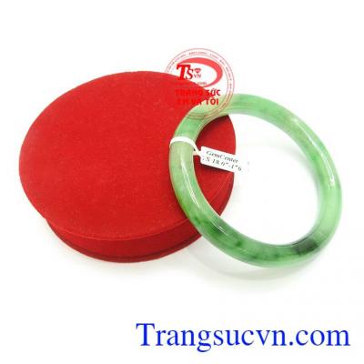 Vòng ngọc cẩm thạch thiên nhiên quý phái