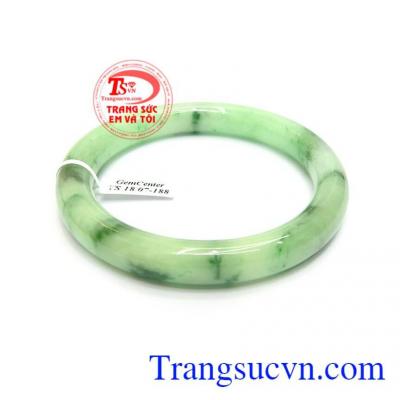 Vòng tay Phỉ thúy may mắn