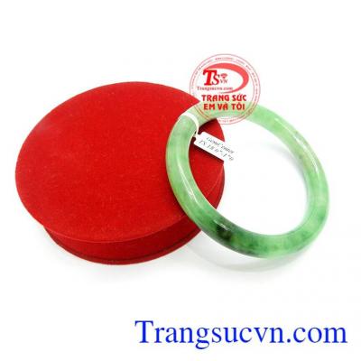 Vòng Tay Ngọc Phỉ Thúy An Nhiên là món quà tuyệt vời cho người yêu thương