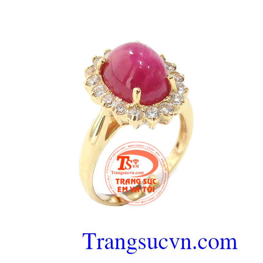 Nhẫn nữ ruby tinh tế là sản phẩm được chạm khắc tinh tế với vàng 14k