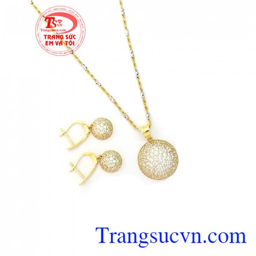 Bộ Trang Sức Vàng Sang Trọng