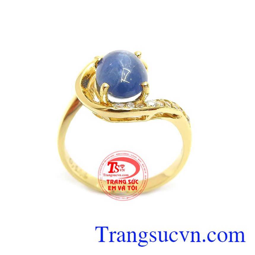 Nhẫn Nữ Vàng Sapphire Bình An đeo hợp thời trang và phong thủy, Sapphire là viên đá tượng trưng cho giàu sang, thịnh vượng, tình yêu và lòng chung thủy