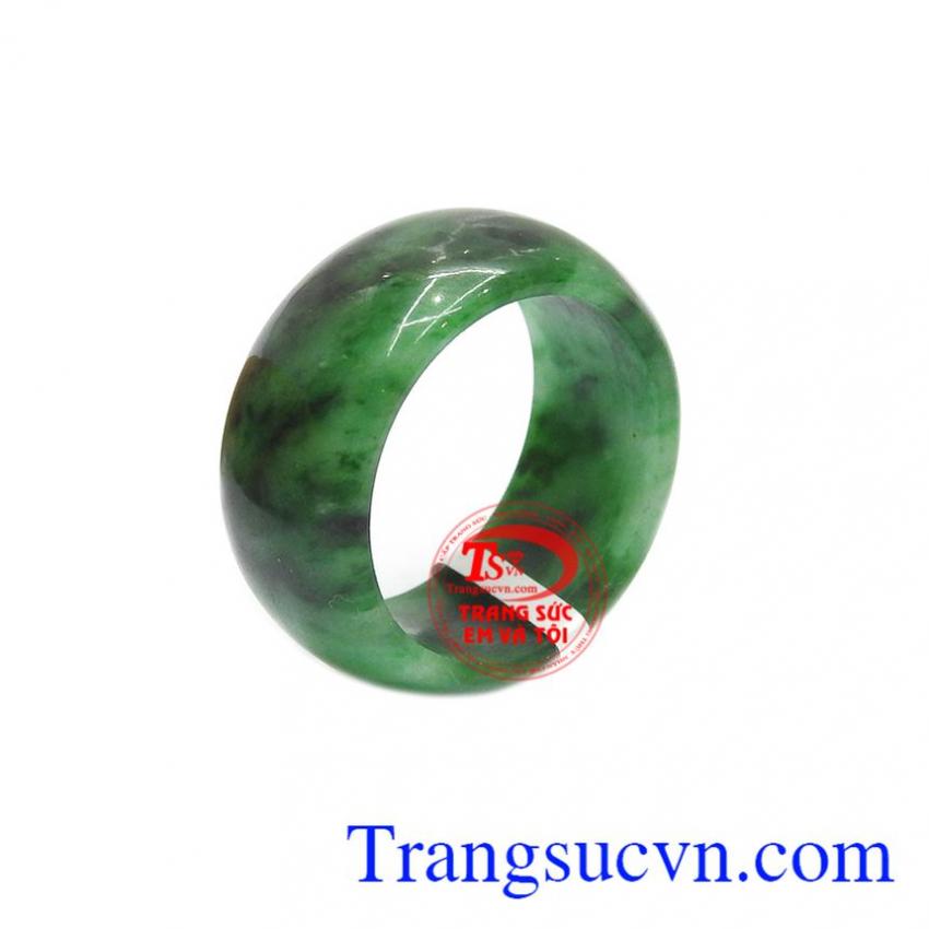 Nhẫn cẩm thạch thiên nhiên hạnh phúc