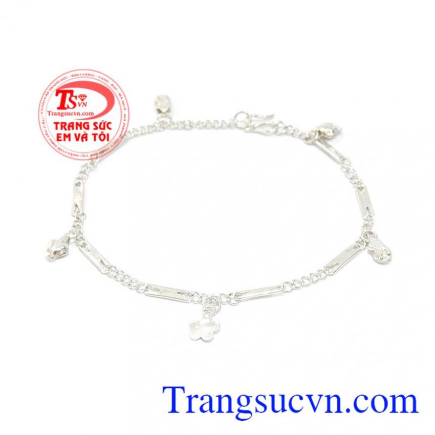 Lắc chân bạc đẹp