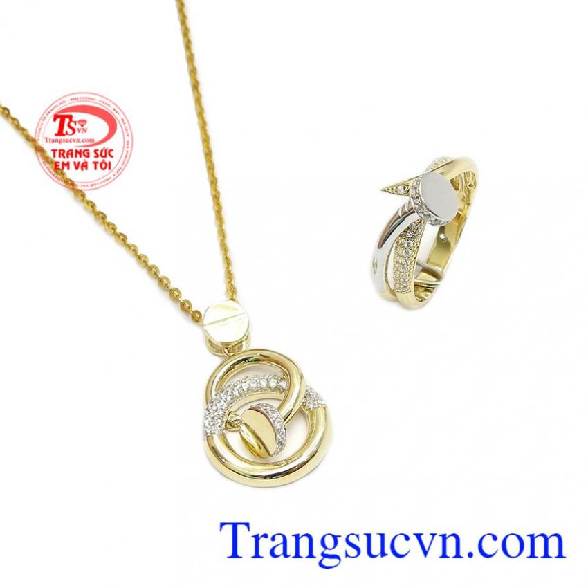 Bộ trang sức đinh nhập khẩu 