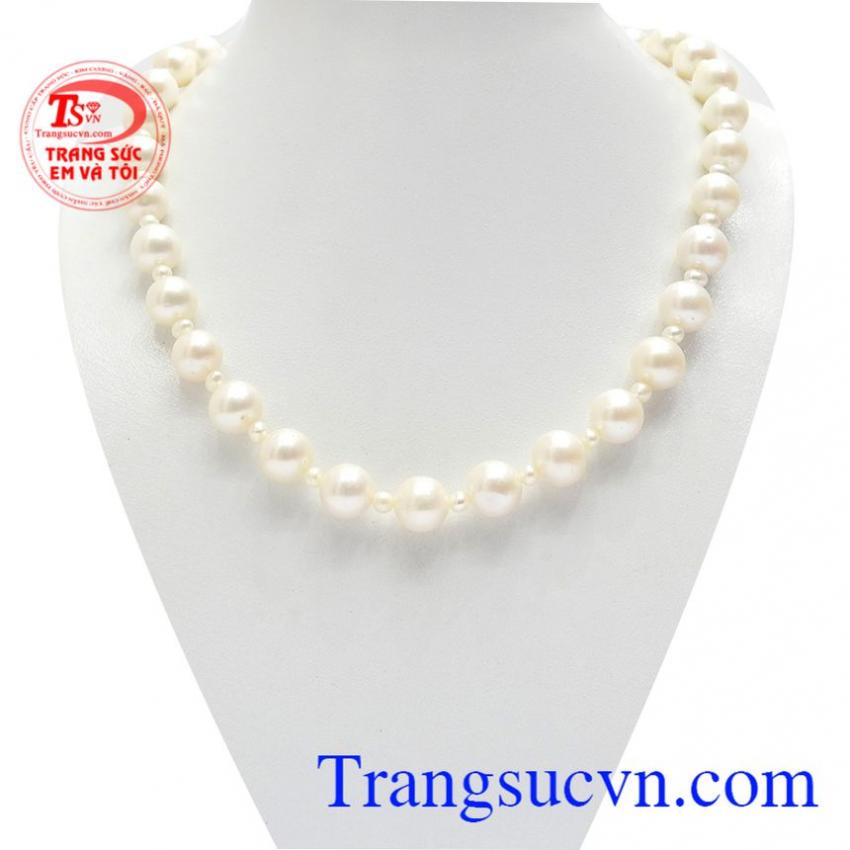 Chuỗi ngọc trai tinh tế