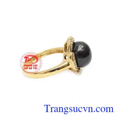 Phù hợp với nhiều trang phục