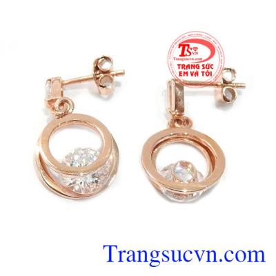 Hoa tai vàng hồng 18k là sản phẩm hoa tai thanh lịch, sản phẩm được các bạn nữ ưa thích