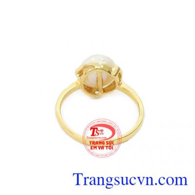 Thiết kế đẹp, đáng yêu cho người đeo luôn tự tin tỏa sáng