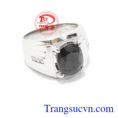 Nhẫn nam vàng tây cao cấp là sản phẩm nhẫn nam đẹp sang trọng, tinh tế vàng 18k sáng bóng