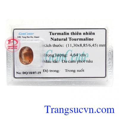 Tourmaline mang ý nghĩa về sự quyền lực, giàu sang, được giới doanh nhân đặc biệt ưa chuộng