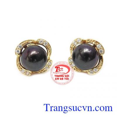 Hoa tai ngọc trai đen sang trọng