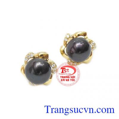 Ngọc trai đen biểu tượng cho sự quyến rũ, quý phái