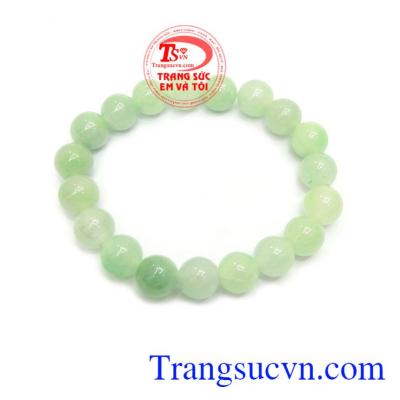 Ngọc cẩm thạch từ xưa đến nay luôn là món đồ trang sức không thể thiếu của phái đẹp