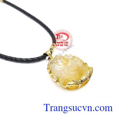 Mặt ngọc cẩm thạch thiên nhiên được bọc vàng 14k đảm bảo độ bền đẹp dài lâu cho mặt ngọc