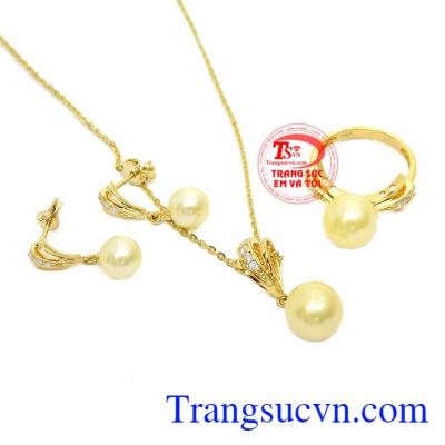 Ngọc trai vàng độc đáo kết hợp cùng vàng tây 14k