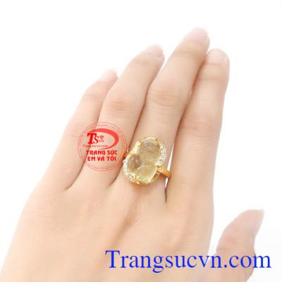 Tỳ hưu có tên khác là thiên lộc mang lại nhiều tài lộc cho người đeo