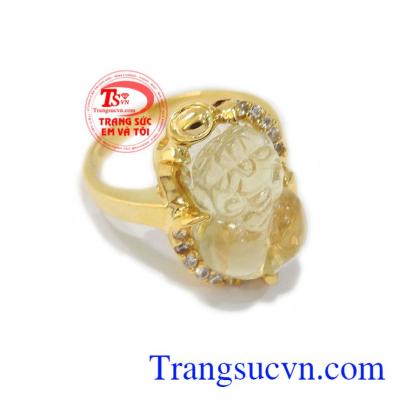 Nhẫn Nữ Tỳ Hưu