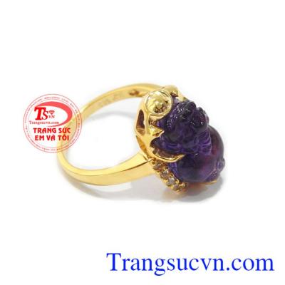 Nhẫn Tỳ Hưu bọc vàng quý phái tinh tế