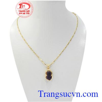 thạch anh tím thiên nhiên