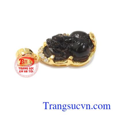 Mặt dây tỳ hưu thạch anh khói là sản phẩm tỳ hưu thạch anh thiên nhiên bọc vàng 14k sang trọng