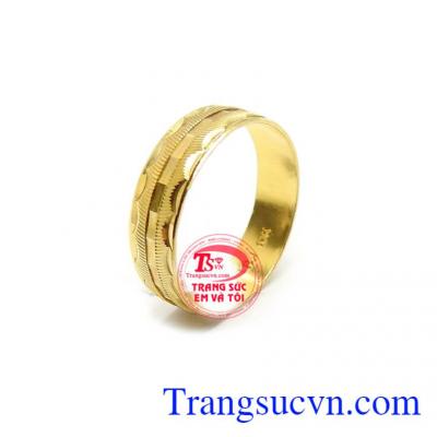 Nhẫn Nữ Vàng 10k Tinh Tế kiểu dáng thời trang sang trọng, tôn lên sự nhẹ nhàng, tinh tế và mới lạ cho phái đẹp