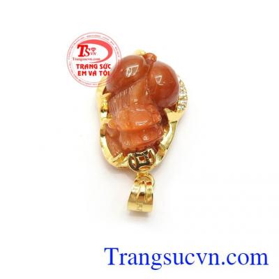 Tỳ hưu là linh vật có tác dụng giải trừ tà khí, chiêu tài lộc, hút của cải, mang lại bình an và may mắn cho người đeo