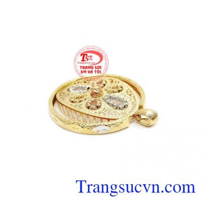 Thiết kế sang trọng, độc đáo