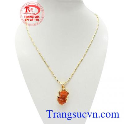 Bộ Dây Chuyền Vàng Cát Khí với sự kết hợp hoàn hảo giữa dây chuyền 10k và mặt dây Tỳ Hưu cẩm thạch tôn lên sự phong cách, cá tính và thời trang