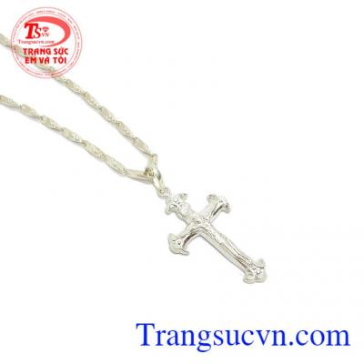 Mặt dây thánh giá tinh xảo, bền đẹp
