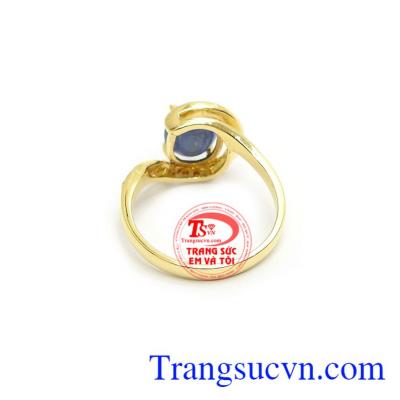 Nhẫn nữ vàng bền đẹp, sang trọng, phù hợp nhiều phong cách thời trang và lứa tuổi