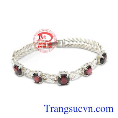 Lắc bạc đá quý garnet