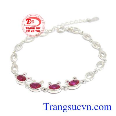 Lắc bạc thỏ hồng xinh xắn là sản phẩm bạc 925