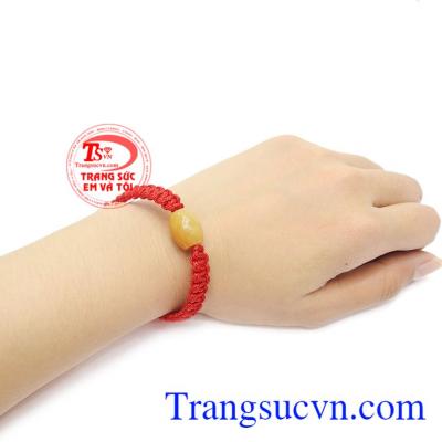 Ngọc cẩm thạch được mệnh danh là loại ngọc may mắn và bình an.