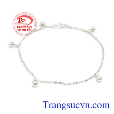 Lắc chân lắc bi là sản phẩm được thiết kế đẹp tinh tế