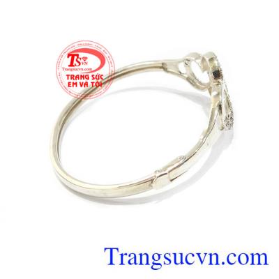 Vòng tay bạc tinh tế món quà ý nghĩa dành tặng bạc nữ