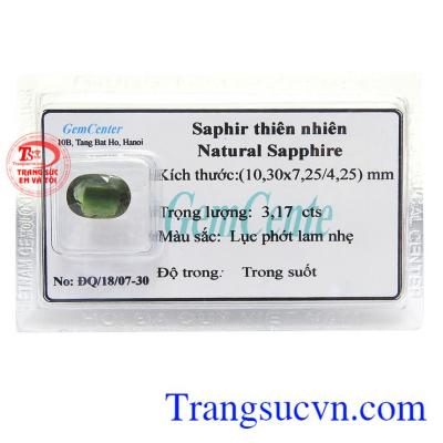 Đá Sapphire ép vỉ phù hợp làm trang sức như mặt nhẫn, mặt dây chuyền sang trọng và đẳng cấp